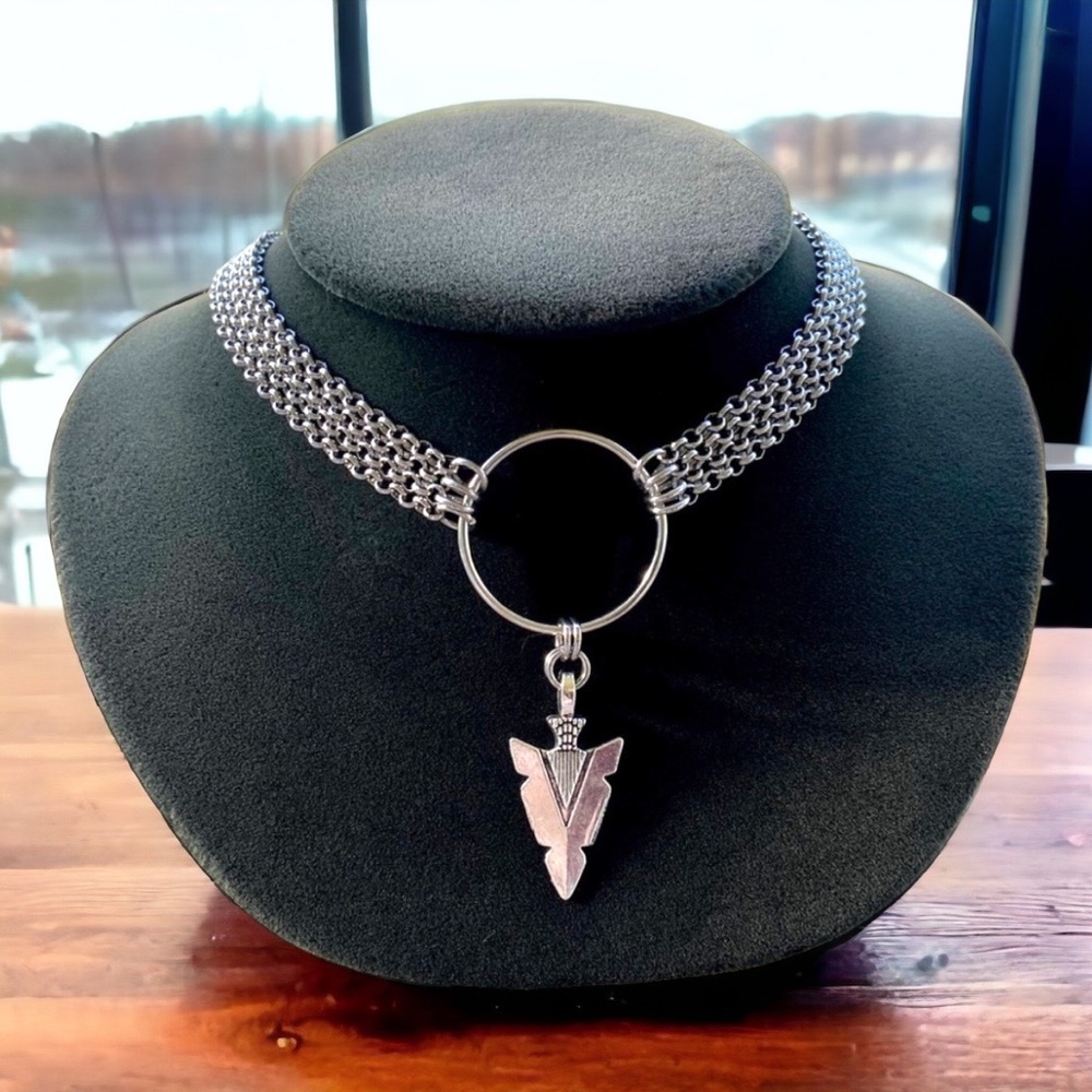 Silver arrow set . Boho Arrow chocker choker necklace + matching earrings - Picture 6 of 9